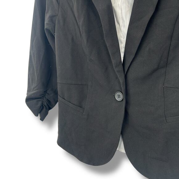 NEW BCX Black Blazer Size Small Button Front Classic Career Office Ruched Sleeve - Picture 4 of 6